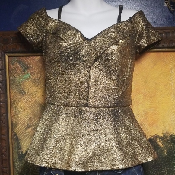 Gold Metallic Peplum Top๐กHOSTPICK๐  - Picture 7 of 8